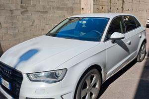 Audi A3 Sportback 1.4 g-tron Ambition 2015 Metano