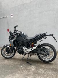 BMW F 900 R Black Storm Metallic F900R