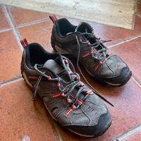 Scarpe trekking taglia 40 Merrel