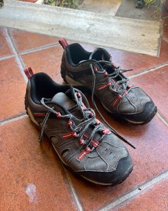 Scarpe trekking taglia 40 Merrel