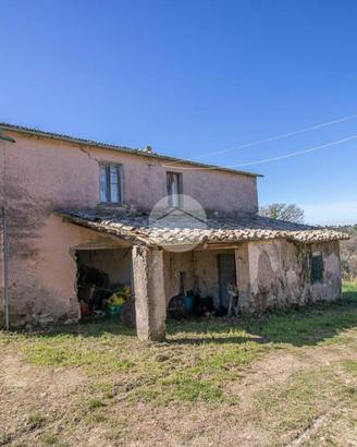 CASA INDIPENDENTE A MONTEBUONO