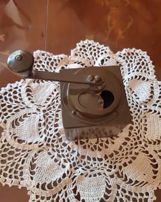 Macinino caffè in legno + Mortaio e pestello antic