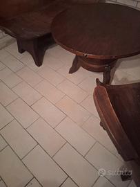 divanetto tavolino 2 poltroncine 