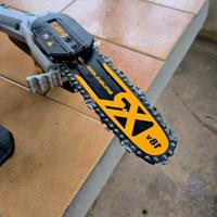 Potatore telescopico Dewalt + 2 batterie 
