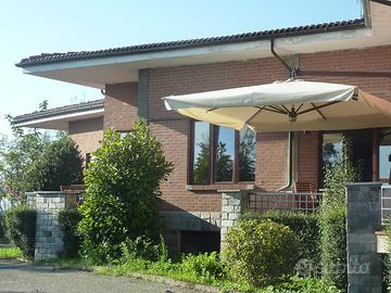 Ristorante in Monferrato con Appartamento