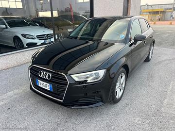 AUDI A3 SPB 30 TDI S tronic FARI LED STUPENDA