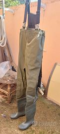 Waders scafandro pesca in laguna, mare, lago