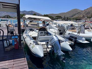 Zodiac 480 senza motore