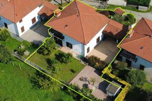 VILLA SINGOLA A BESANA IN BRIANZA