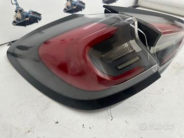 Stop dx o sx ford puma 2023