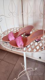 Zoccolo fendi rosa