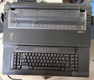 Macchina da scrivere marca Olivetti ET111