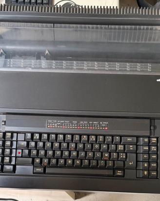 Macchina da scrivere marca Olivetti ET111