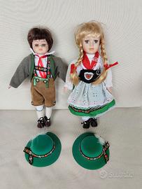 Due bambole vintage tradizionali tedesche