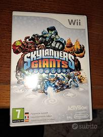 skylanders giants - Nintendo wii- con personaggi