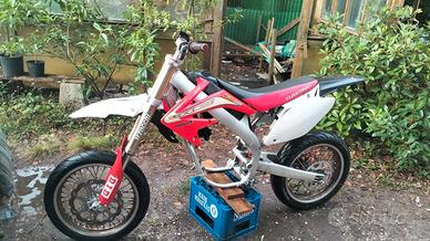 hm 50