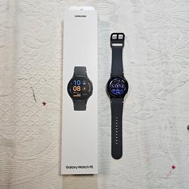 samsung galaxy  whach fe 40mm nero + cuffie in om 