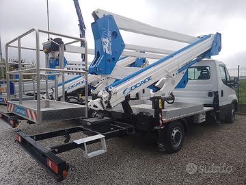 PIATTAFORMA SOCAGE 24D SU IVECO DAILY 35