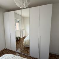 Armadio 6 ante battenti con specchio centrale