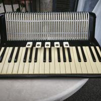 Fisarmonica professionale FIAS Stradella