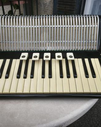 Fisarmonica professionale FIAS Stradella