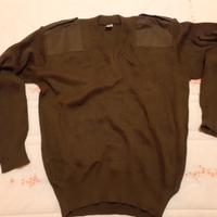 Maglione verde militare