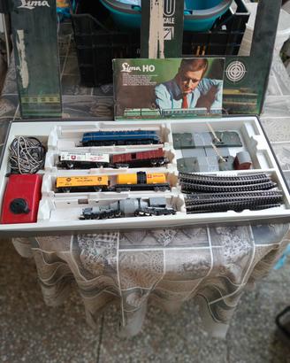 trenino elettrico vintage 