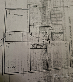 Appartamento di 4 vani più ripostiglio e accessori