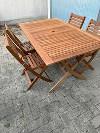 Tavolo in teak