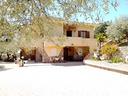 villa-indipendente-con-vasto-terreno