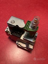 Valvola Gas Honeywell VK4105M 5017 con Modulatore