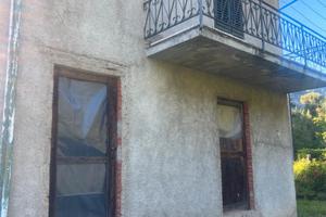 Borgo S Lorenzo villetta mq 140 giardino mq 500