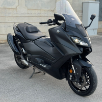Tmax 560 2022