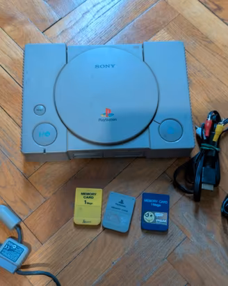 Sony PlayStation 1 PS1 funzionante con controller