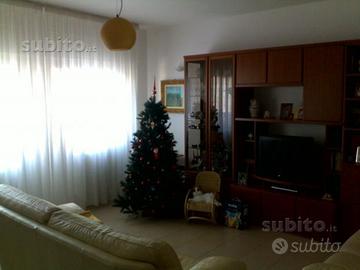 Appartam. 2 piano 90mq balconi recente costruzione