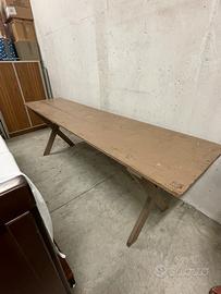 TAVOLO RUSTICO CON GAMBE AD X RICHIUDIBILI BERGAMO