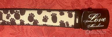 Cintura vintage con fibbia di LoveMoschino