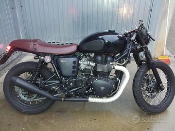 Triumph Bonneville T100 Black 2008 – Café Racer –