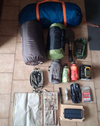 Attrezzature campeggio, outdoor, bushcraft, escurs