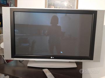 LG TV 43" Plasma screen