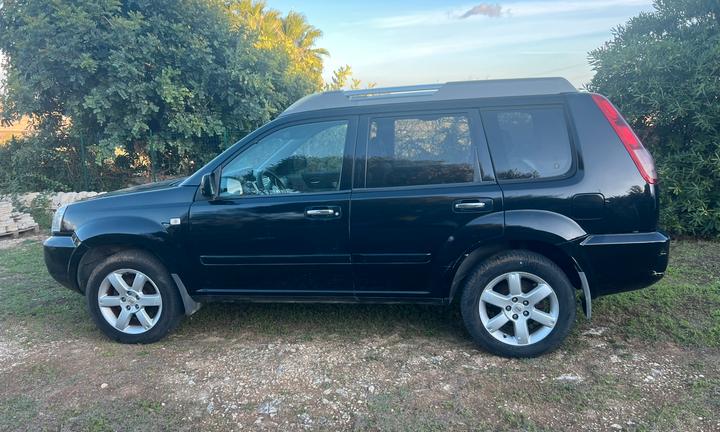 Suv NISSAN XTRAIL SPORT COLUMBIA