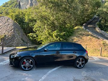 MERCEDES-BENZ A 180 D Sport