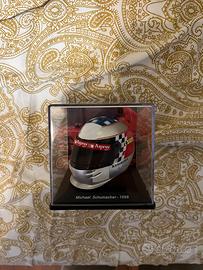 Caschi piloti ferrari