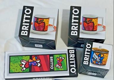 2 tazzine Britto  zuccheriera  vassoio