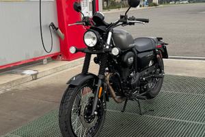 Motron Revolver 125 - 2023