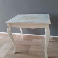 Tavolino shabby chic