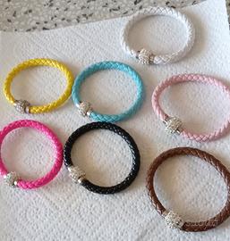 Bracciali