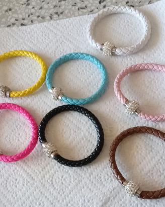 Bracciali