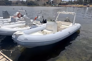 Gommone Bat Pacific 590 Suzuki 140 CV  4 tempi