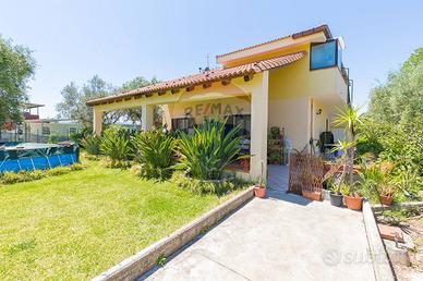 Villa o villino - Siracusa